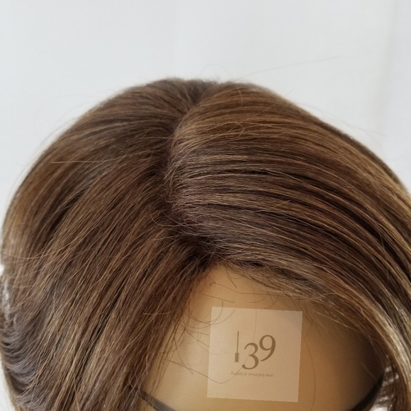 Sexy human hair Bob cut mon lace wig with side par - Picture 3 of 4